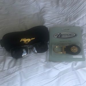 Mustang sunglasses with leather key ring